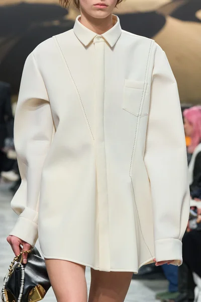 Look 197